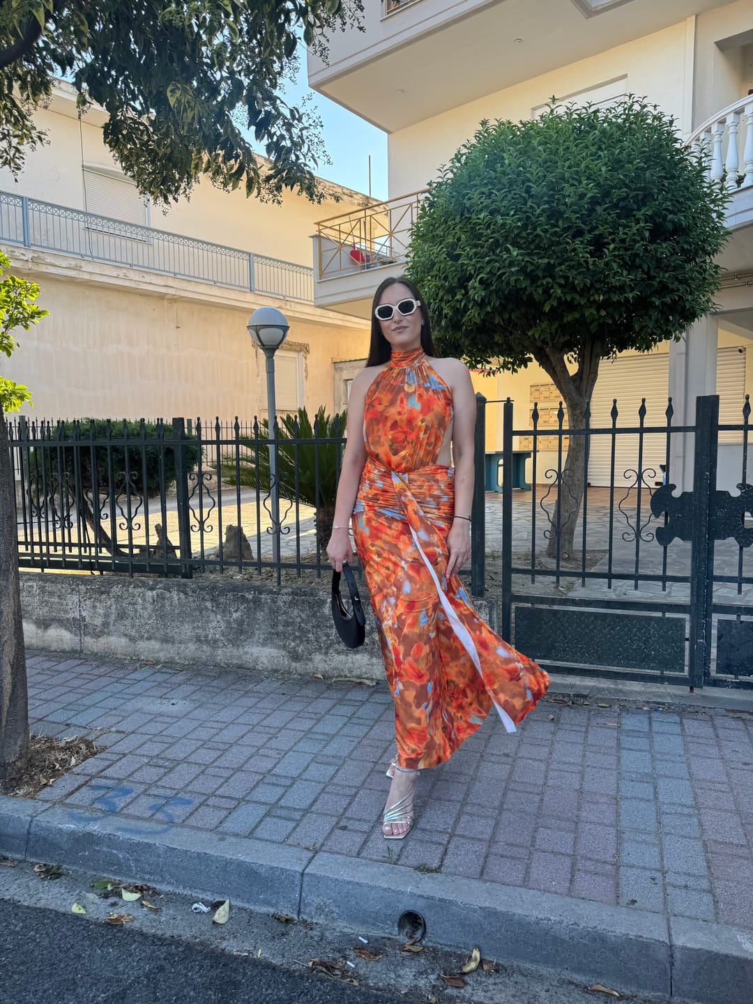 Customer photo review of Μάξι Floral Φόρεμα με Σούρα Εξώπλατο