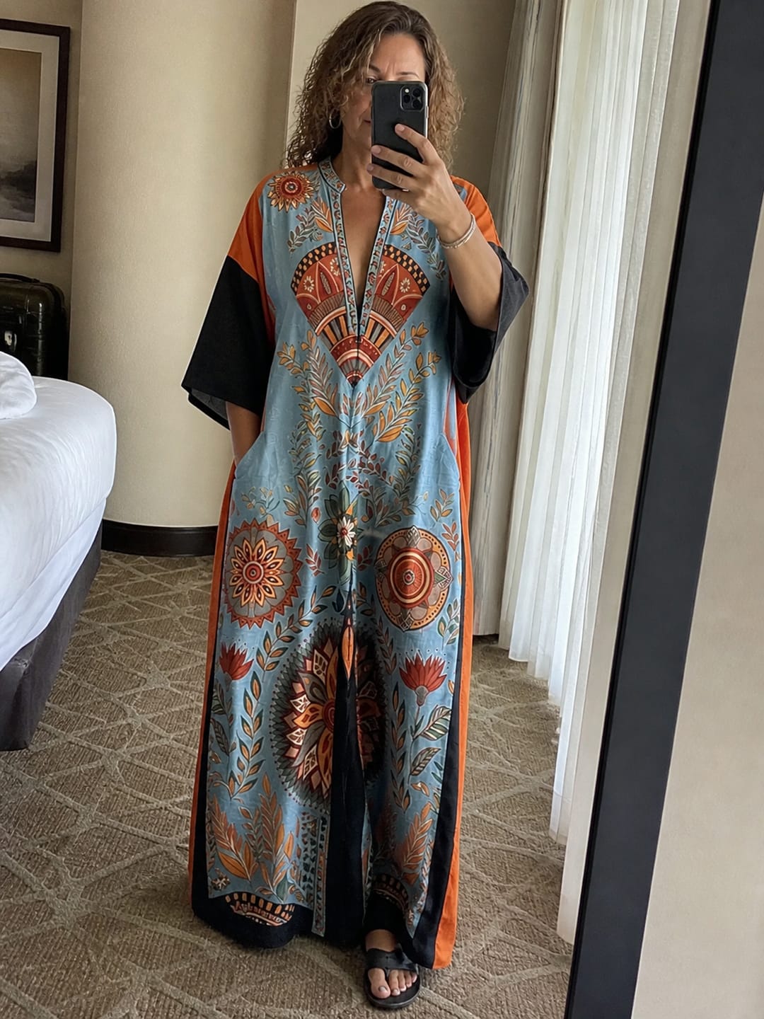 Customer photo review of Split-Joint Pockets Flower Print Contrast Color Three-quarter Sleeves Loose V-neck Jumpsuits