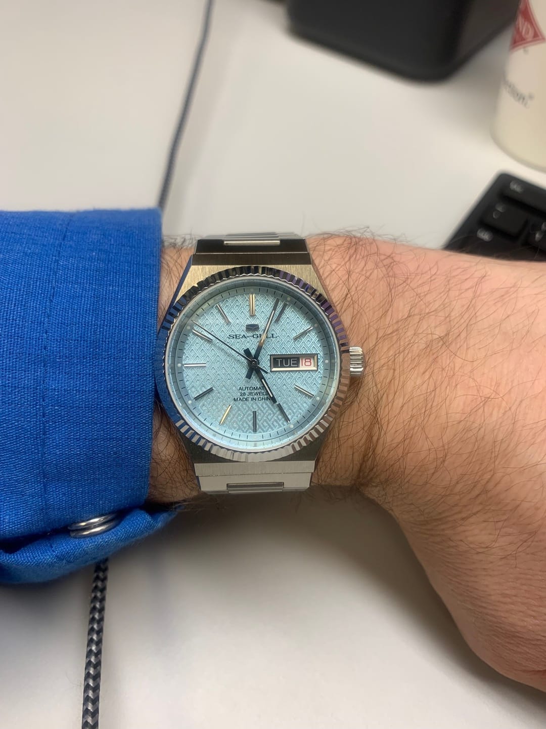 Customer photo review of Ancient Cloud Motif Dial Date-day Calender Reissue Automatic Dress Watch 38mm