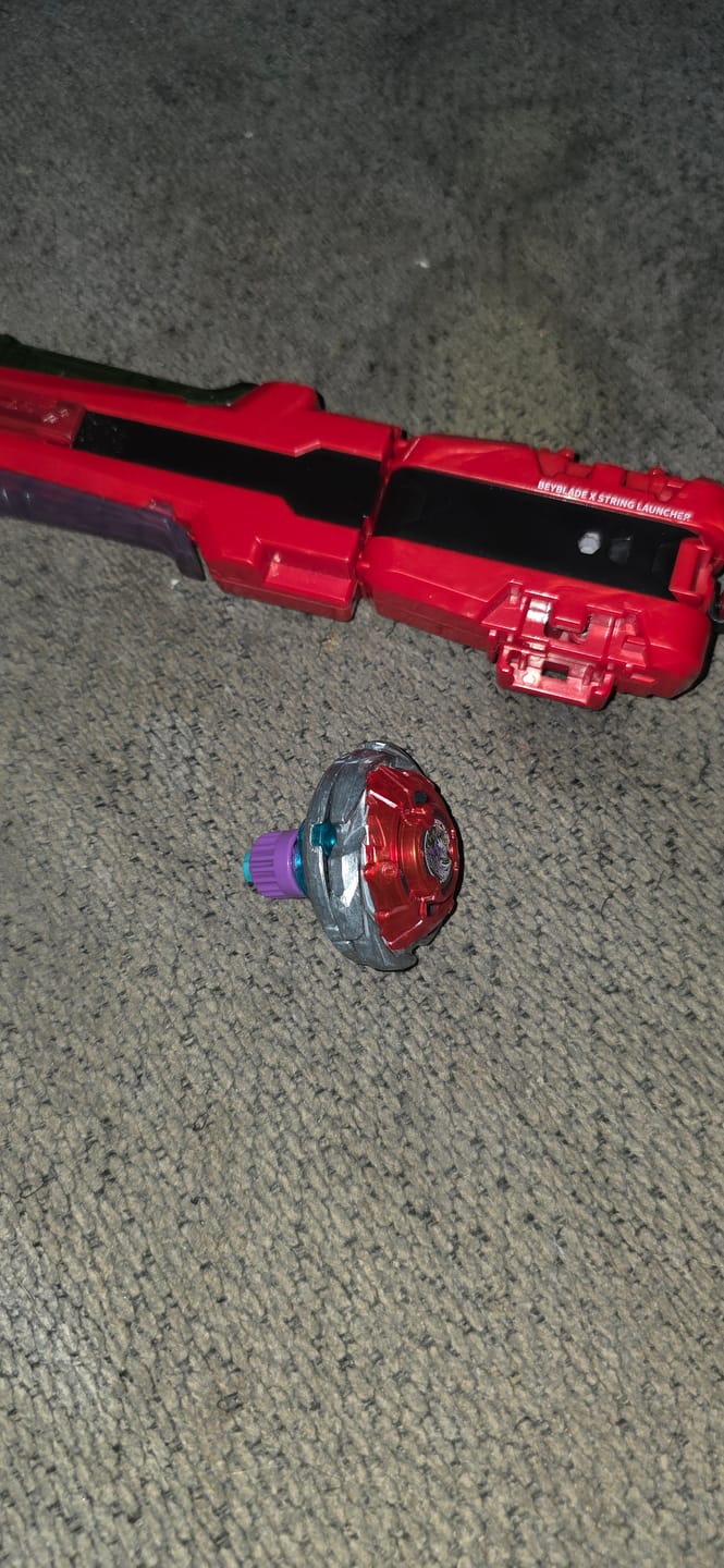 Customer photo review of Takara Tomy Beyblade X UX-19 BulletGriffon H