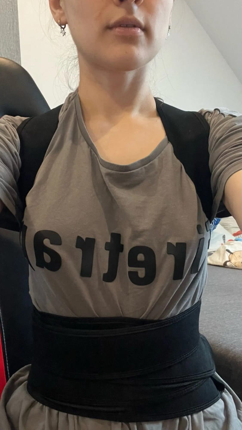 Customer photo review of GhostFit Invisible Posture Brace