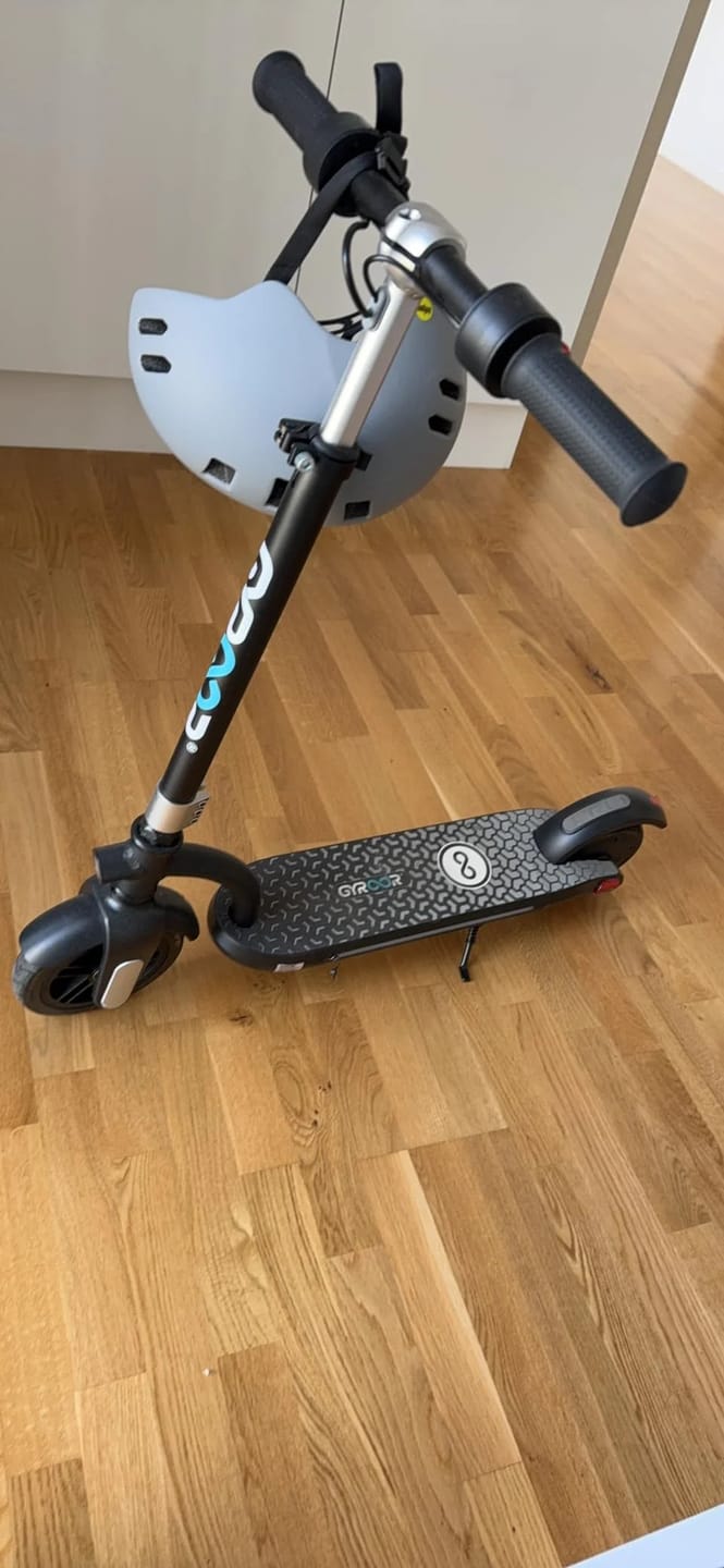 Customer photo review of Gyroor H40 E-Scooter für Kinder und Jugendliche Alter 8-14