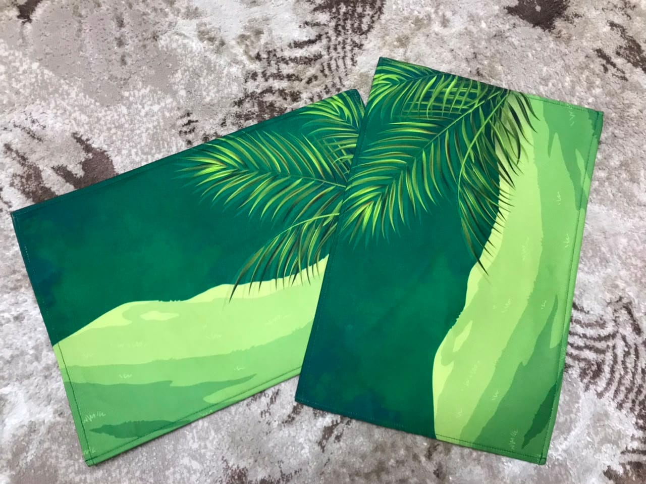 Customer photo review of Tropical Green – Canvas Table Mat