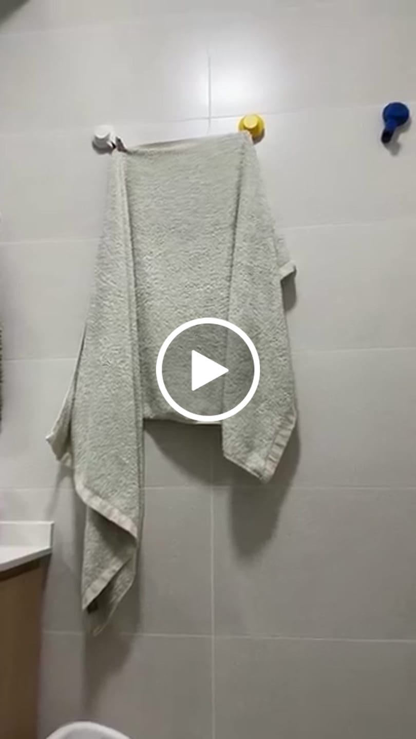 Customer video review of Premium Copper Bath Towel | Antibacterial