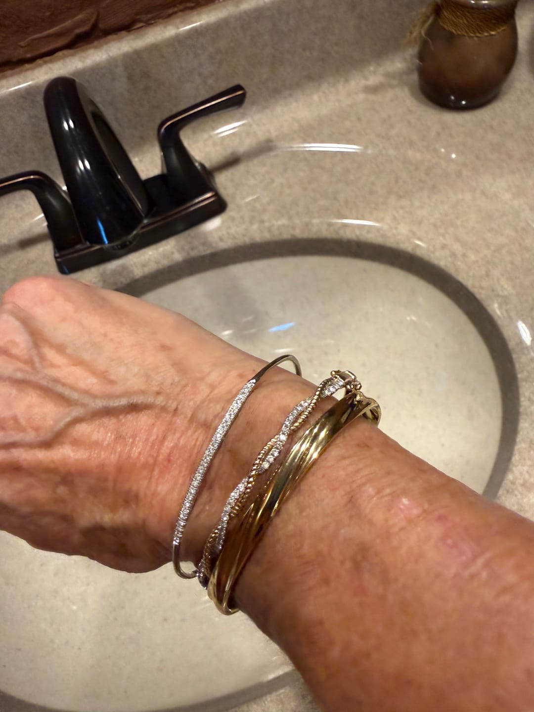 Customer photo review of Twisted Unisize Cuff