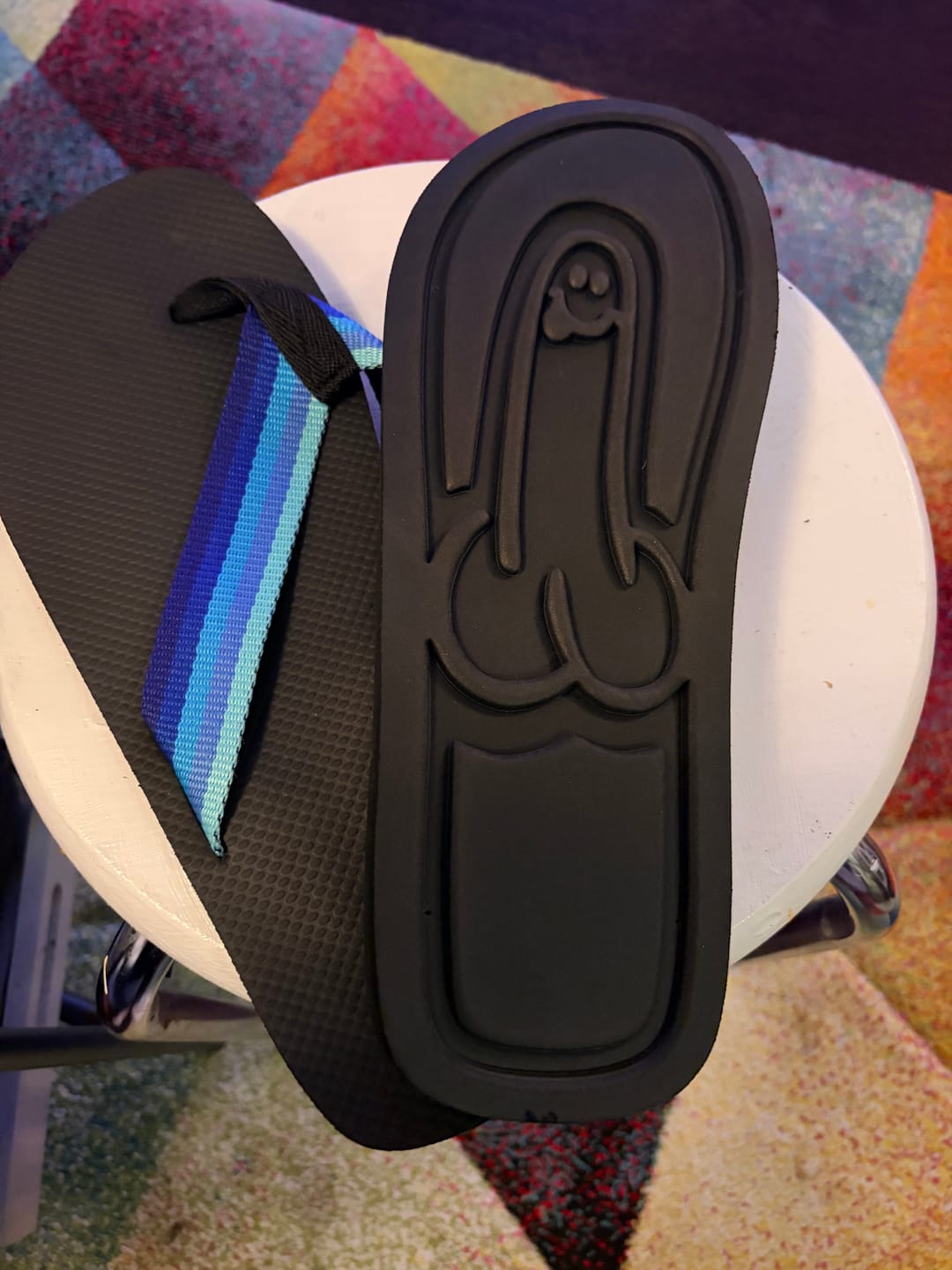 Customer photo review of Hidden Print Beach Flops