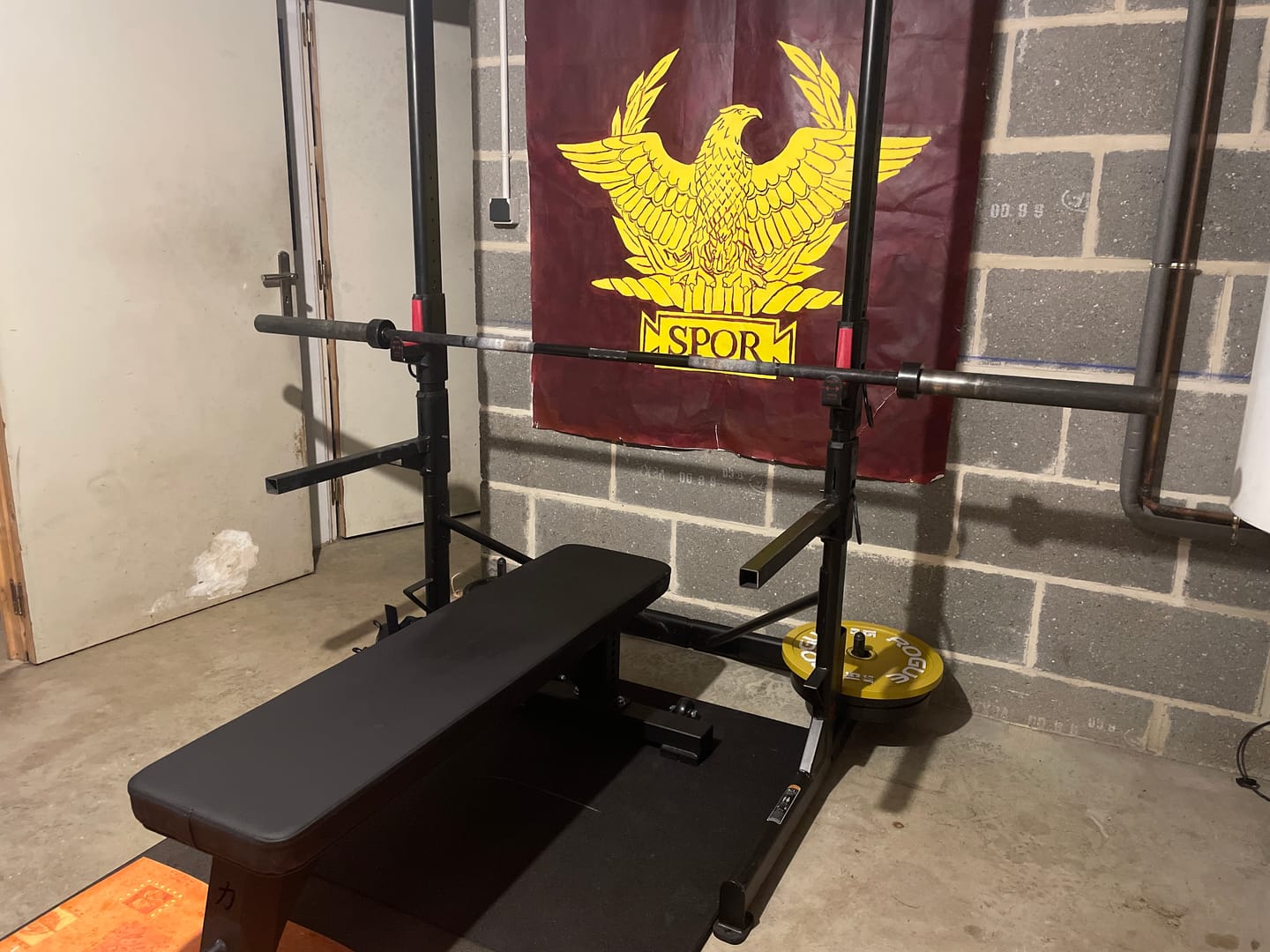 Customer photo review of Riot Flat Bench