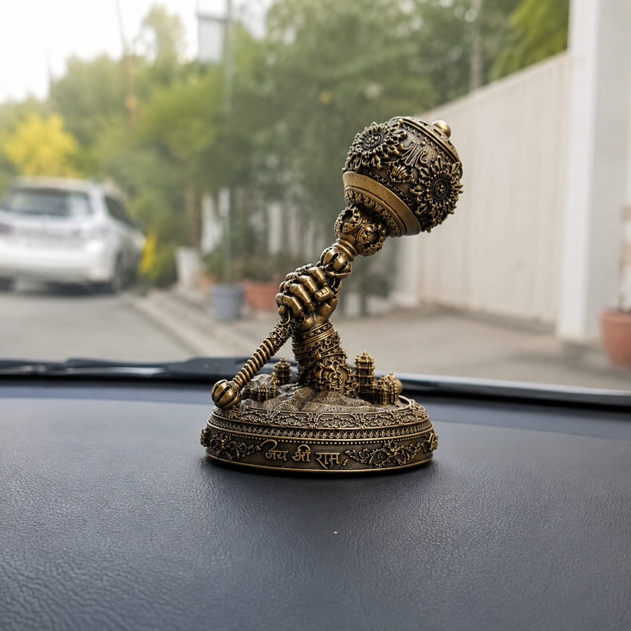 Customer photo review of Divine Car Dashboard Idol - Marble Dust Coated