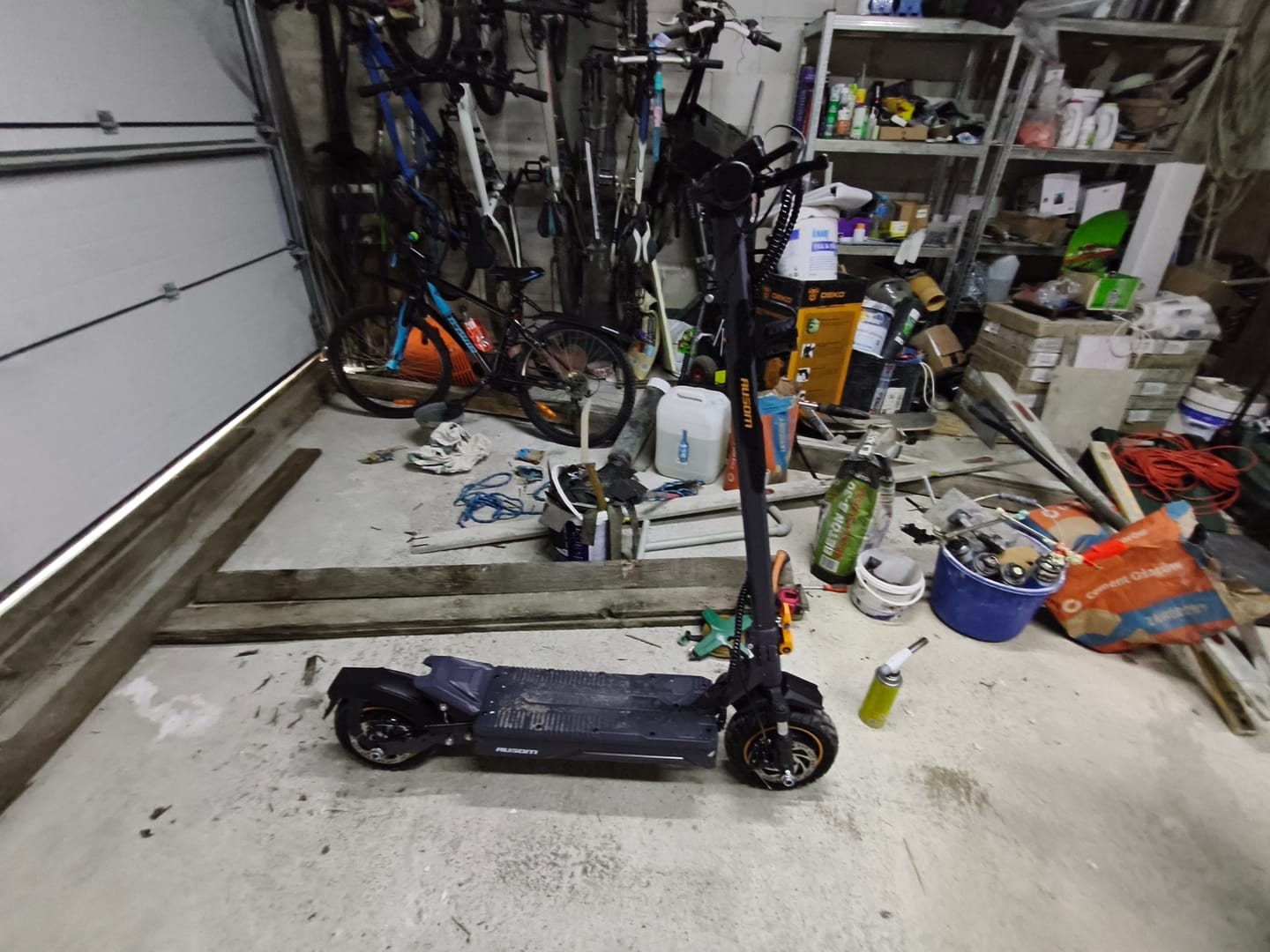 Customer photo review of Ausom K20 Pro (Laluz 2 Pro) Dual Motor E-Scooter