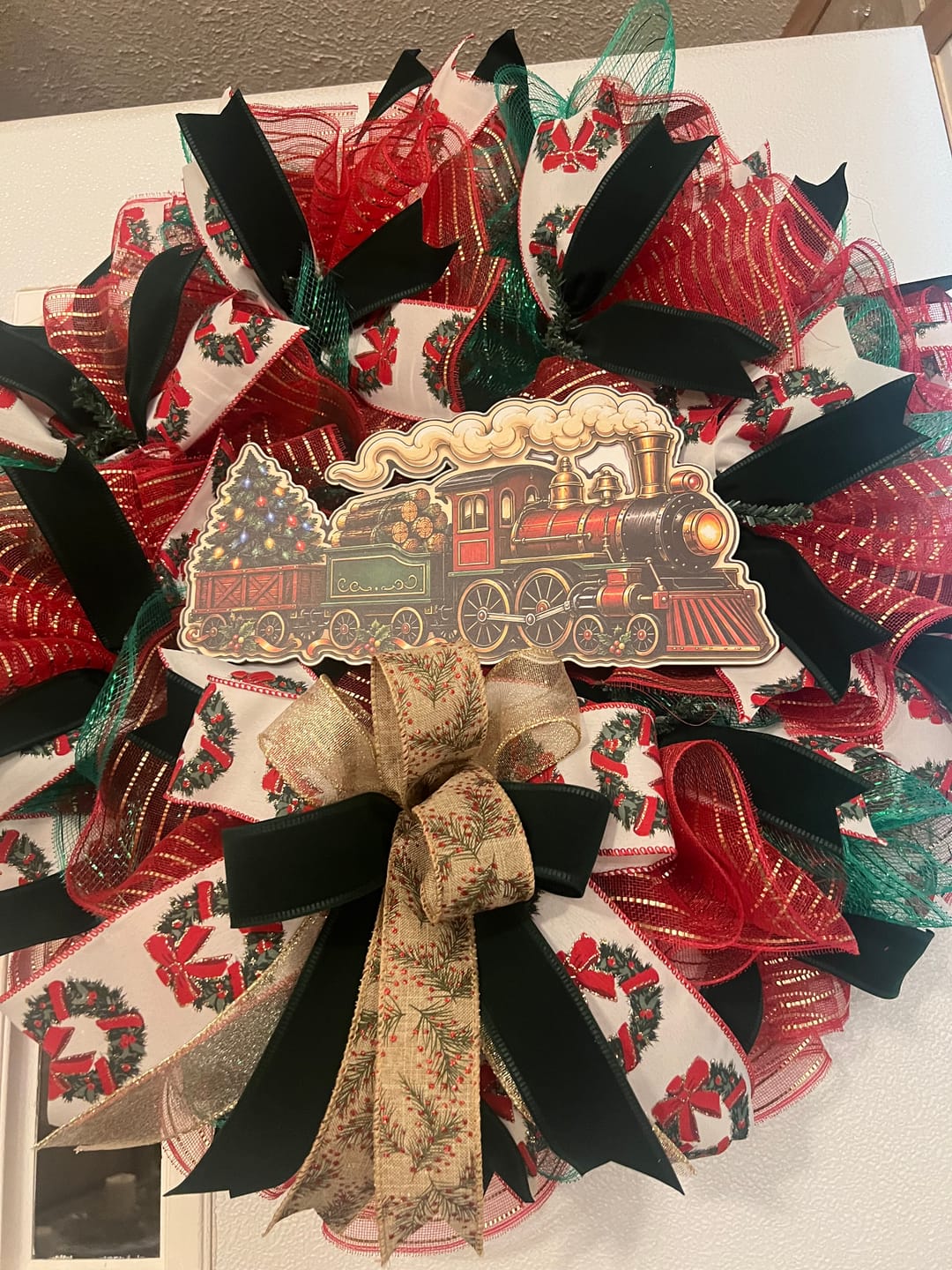 Customer photo review of Vintage Christmas Train Sign, PS-W-0105, 12in Sign For Wreath, Wood Wreath Sign
