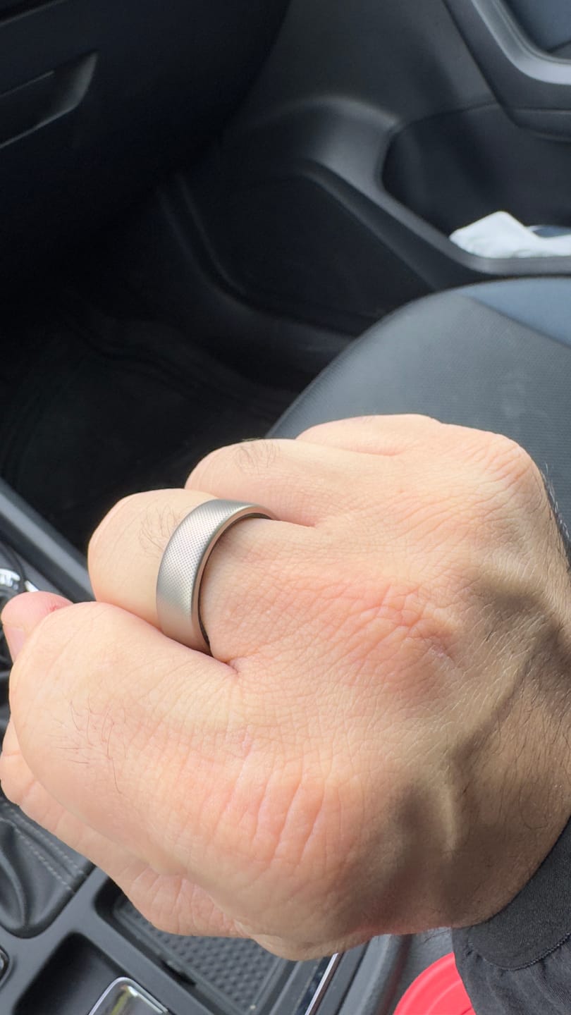 Customer photo review of Helio Ring