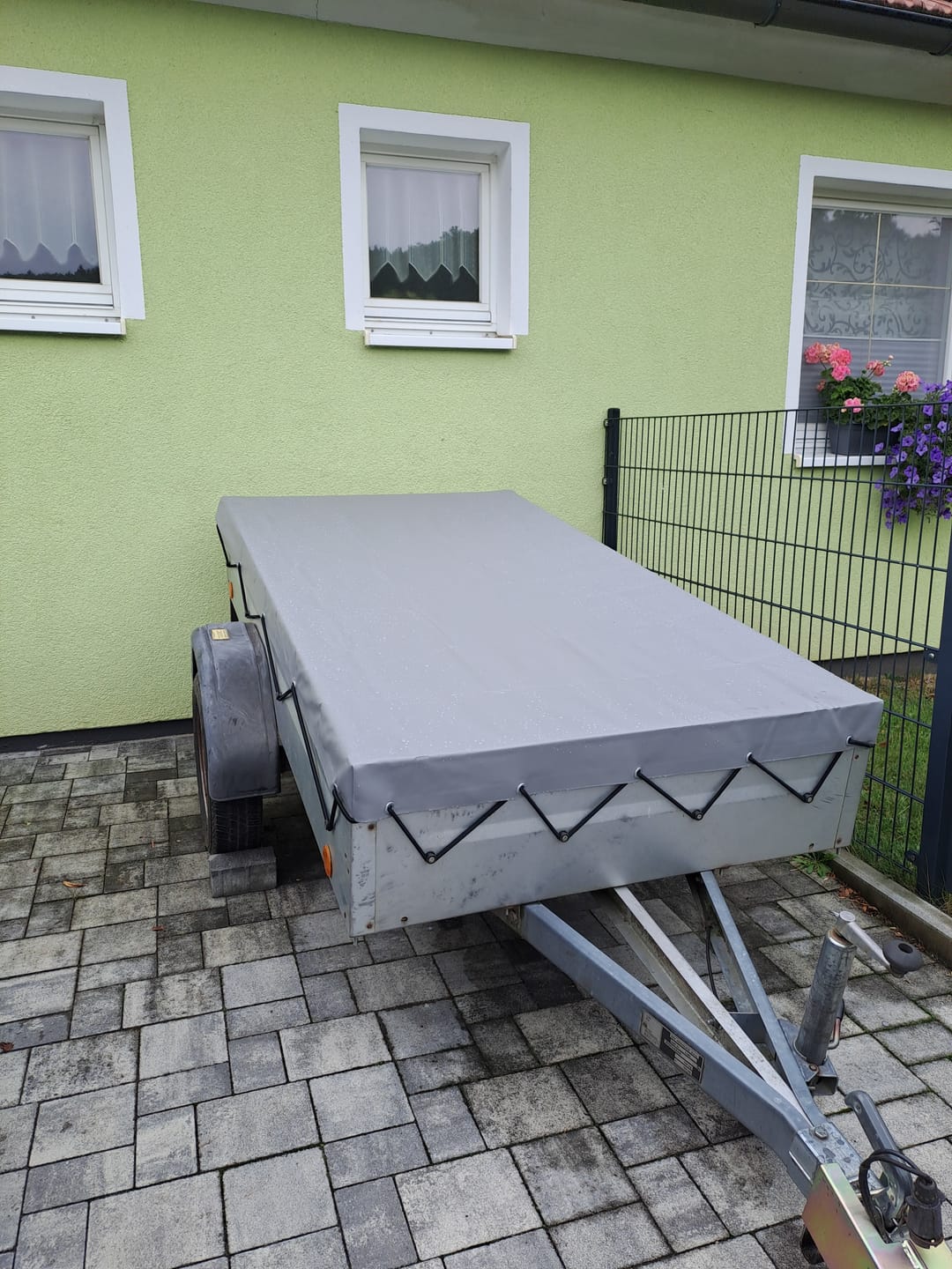 Customer photo review of Anhänger Flachplane 209 x 115 x 10 cm