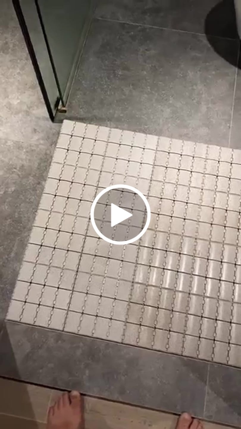 Customer video review of Diatomite Modular Bath Mat