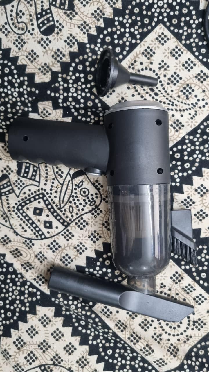 Customer photo review of Wireless Powerful Vacuum Cleaner