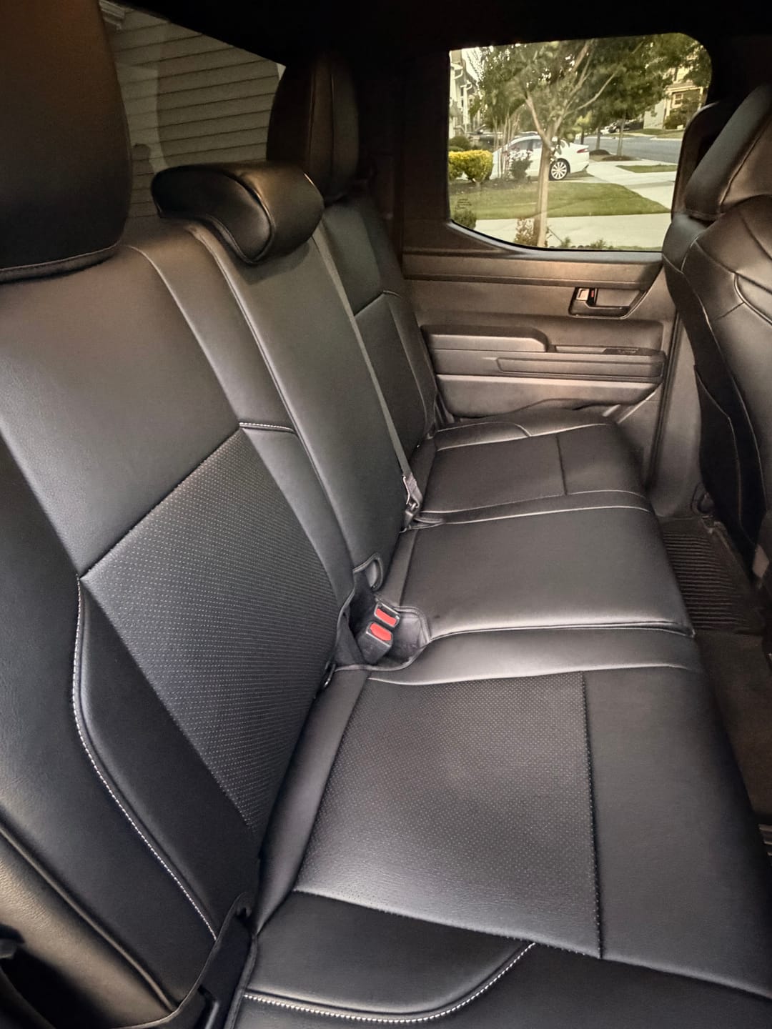 Customer photo review of 2024+ Toyota Tacoma Custom Leather Seat Covers