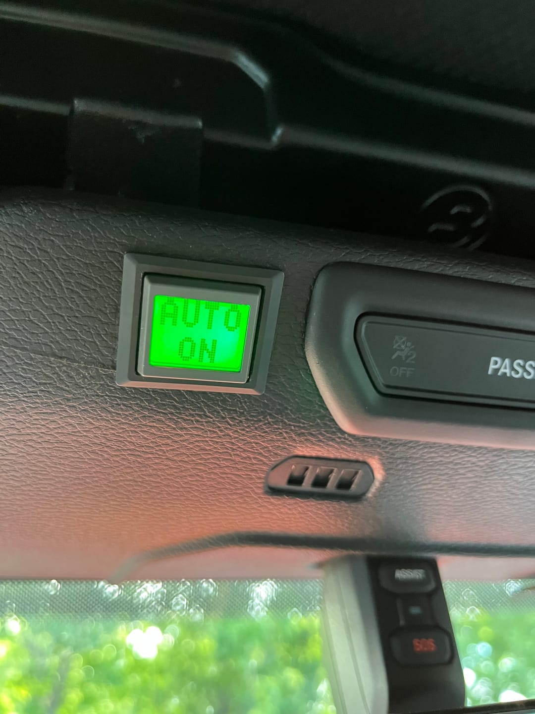 Customer photo review of G Screen for Gen 3 Dual Battery Systems