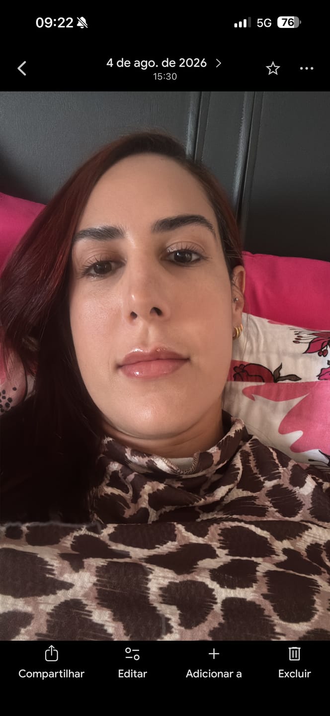 Customer photo review of Lapiseira Para Olhos Marrom – Cat Lovers – Vizzela