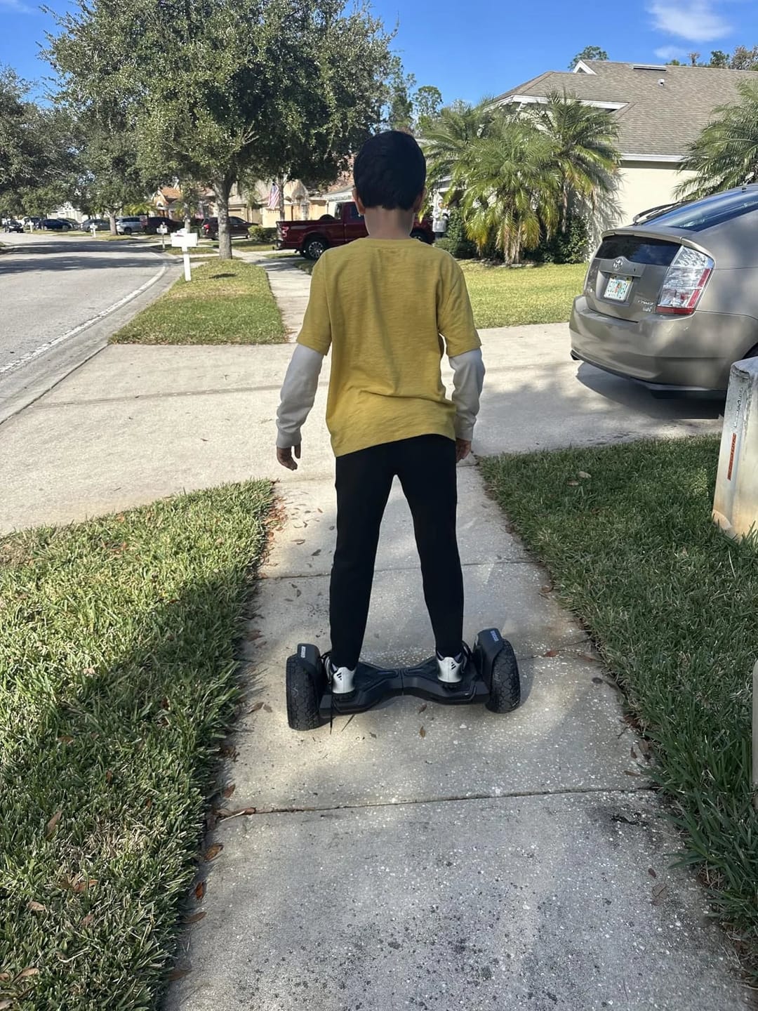 Customer photo review of Gyroor G2 700W All-Terrain-Hoverboard