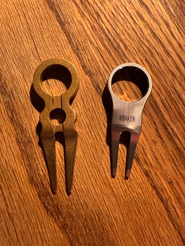 Customer photo review of ⚜️ THE SIGNET — Stainless Steel Pitch Tool