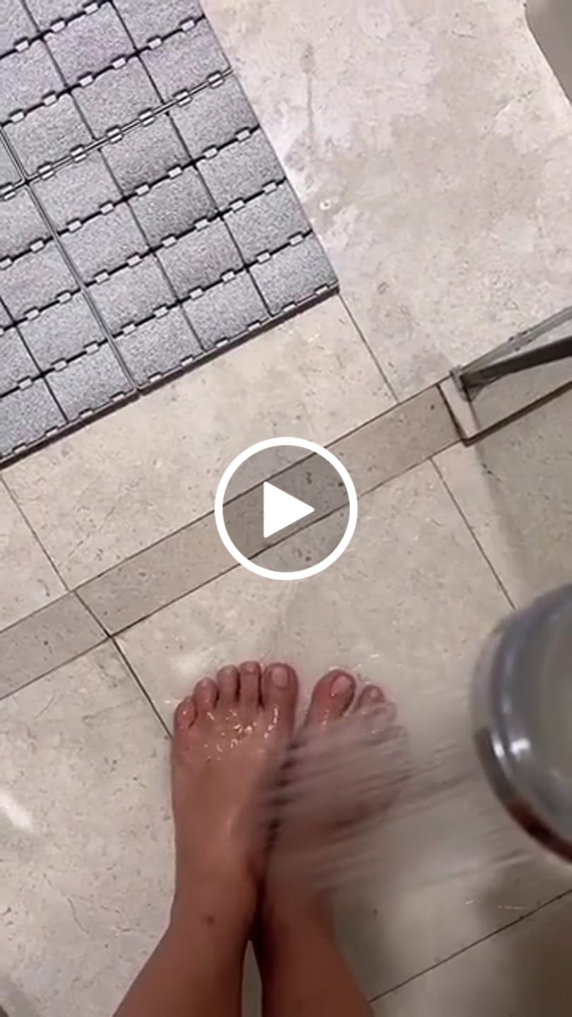 Customer video review of Diatomite Modular Bath Mat