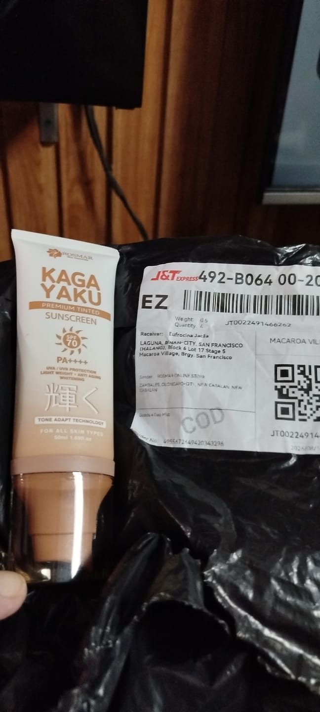 Customer photo review of Rosmar Premium Tinted Sunscreen SPF 70 | Sun protection