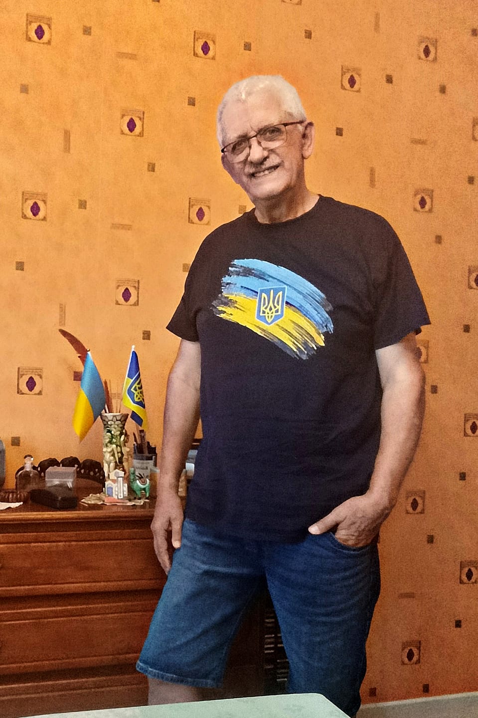 Customer photo review of Tryzub on the Flag T-Shirt