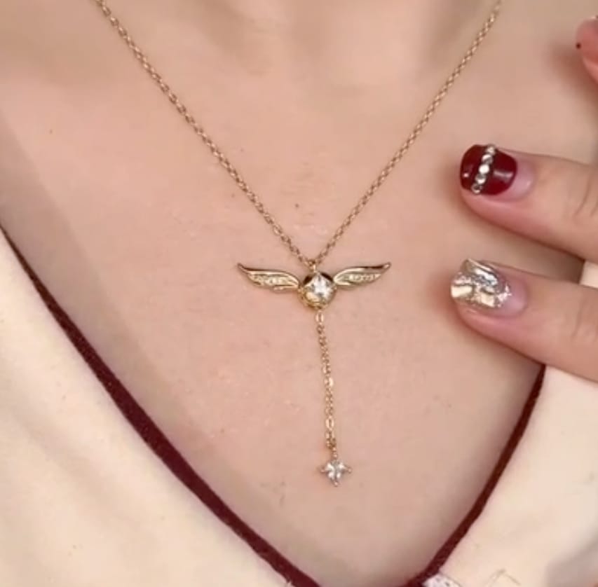 Customer photo review of Premium Golden Snitch Necklace