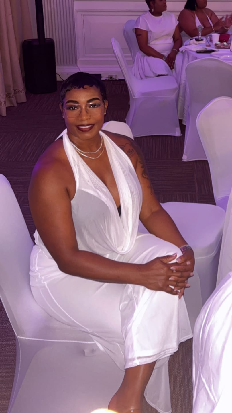 Customer photo review of Ashley Set - White