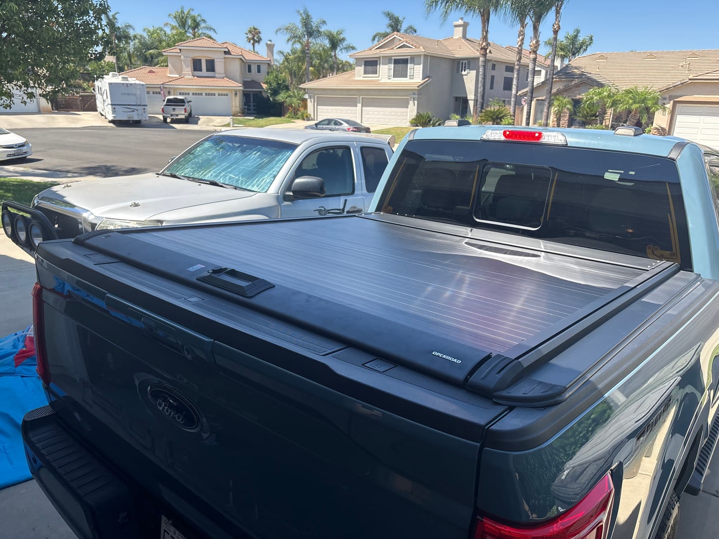 Customer photo review of OPENROAD Aluminum Retractable Tonneau Cover