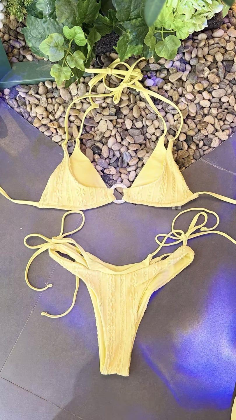 Customer photo review of Seamolly Floral Jacquard Textured O Ring Double Layer Bikini Set