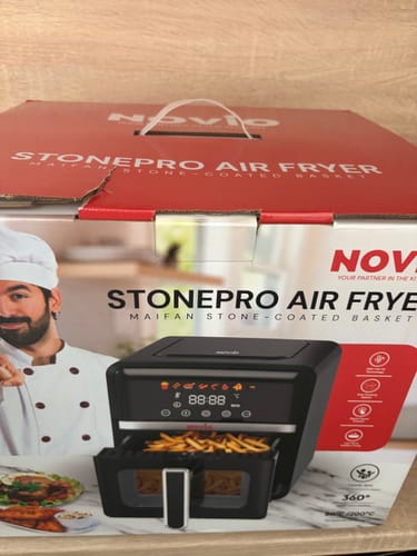 Customer's retail box for the Novio StonePro air fryer featuring an image of a chef.