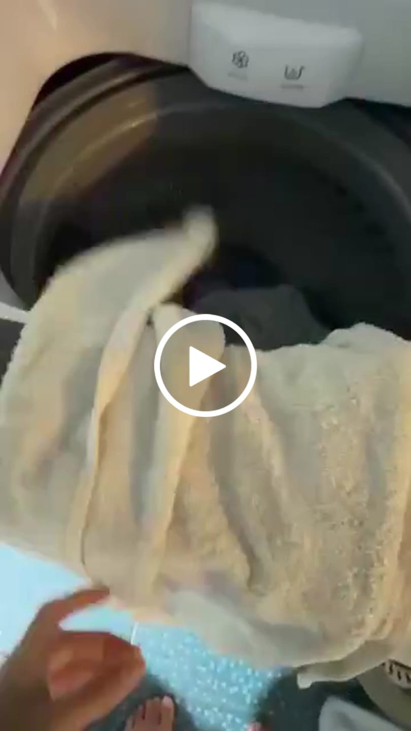 Customer video review of Premium Copper Bath Towel | Antibacterial