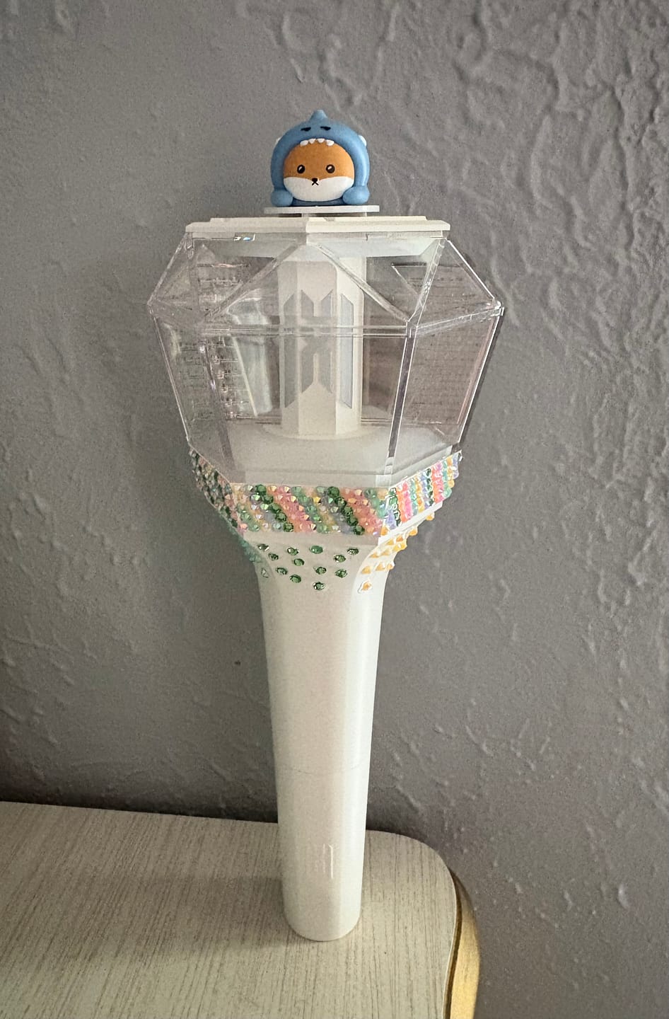 Customer photo review of MONSTA X MONMUNGCHI X Official Lightstick Charm