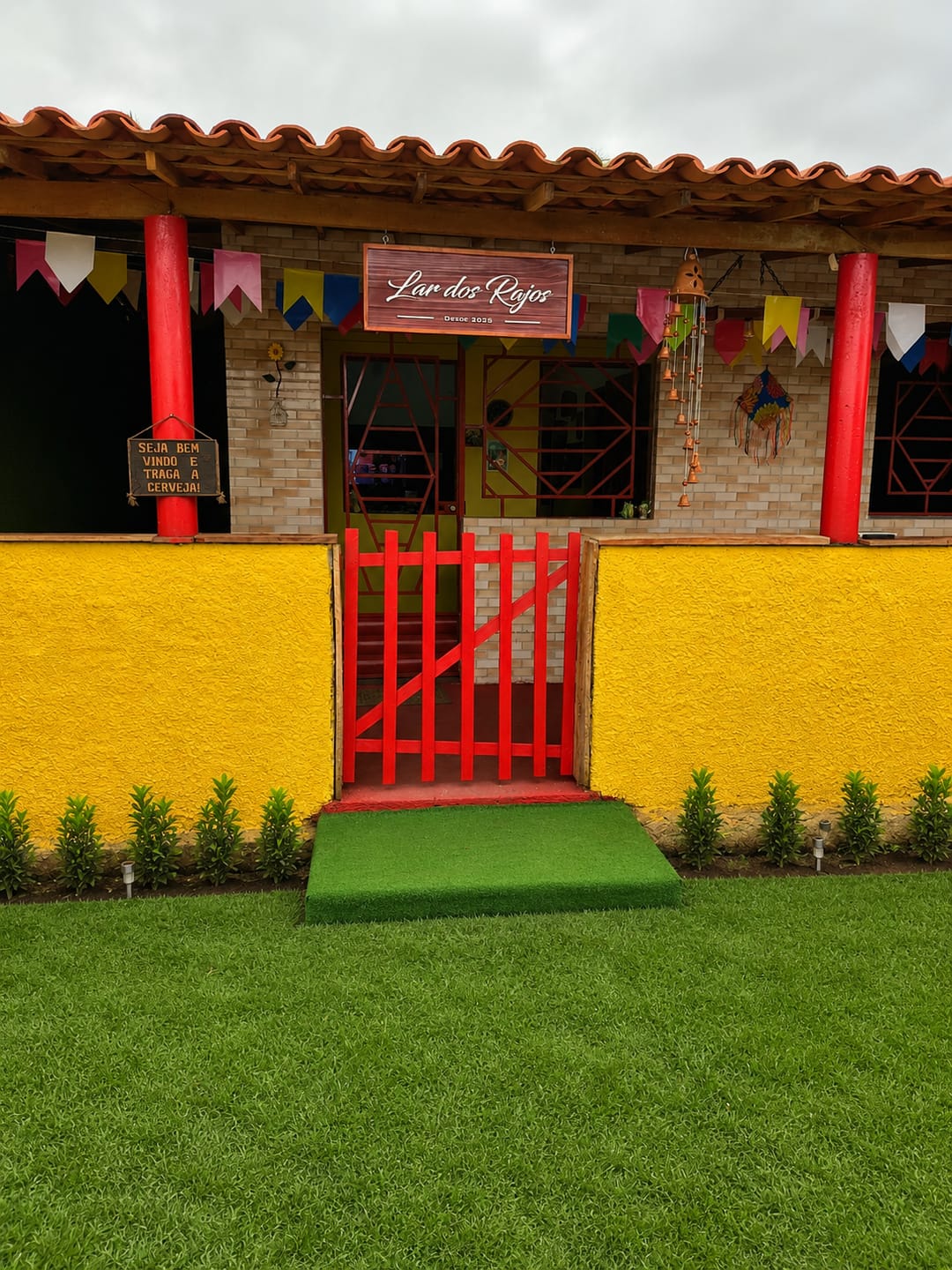 Customer photo review of Placa Sobrenome com Moldura
