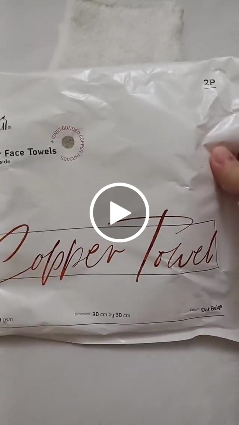 Customer video review of Premium Copper Face Towel | Antibacterial