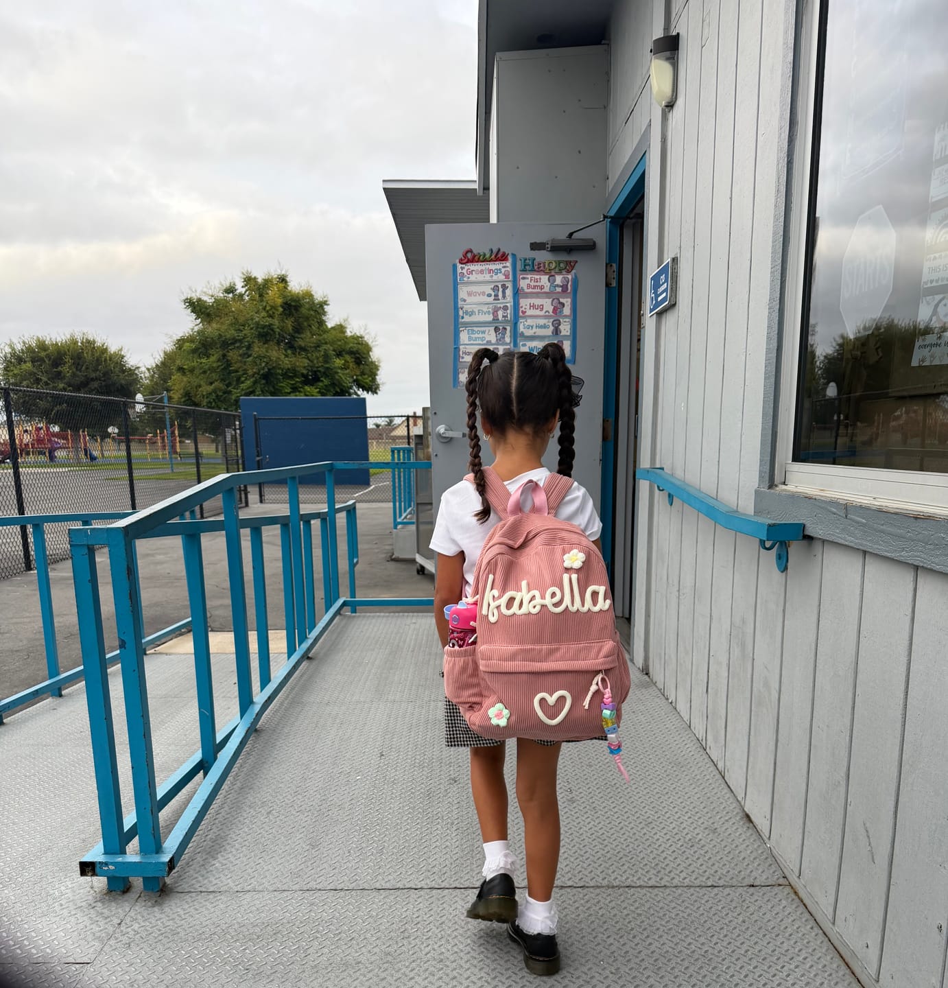 Customer photo review of K&C - Personalized Knitted Backpack