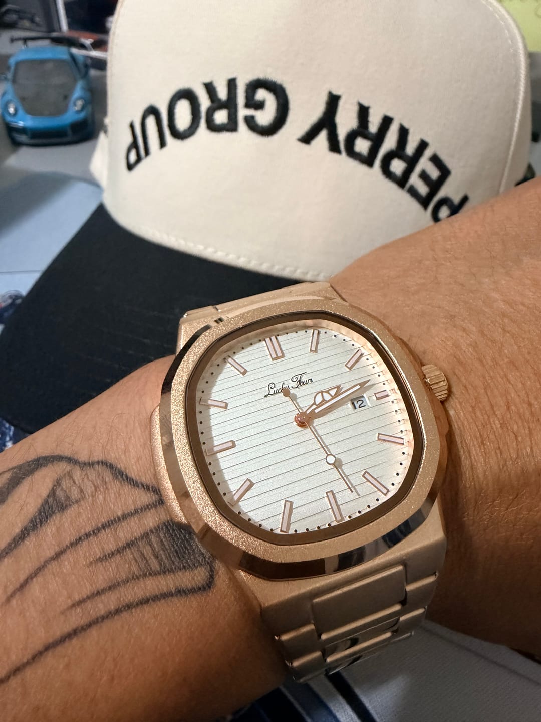 Customer photo review of Lucky Fours® Wraith