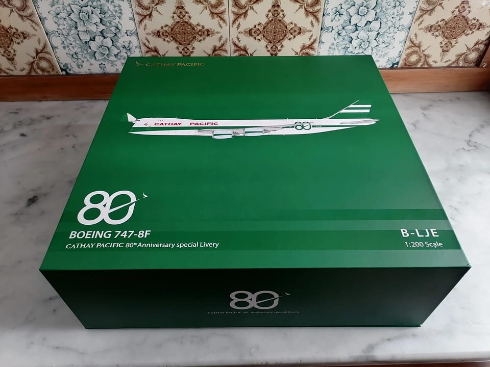 Customer photo review of Cathay Pacific B747-8F "80th Anniversary Retro" B-LJE – Scale 1:200 Diecast Model – SQ wings L2337/L2337FD/L2337C