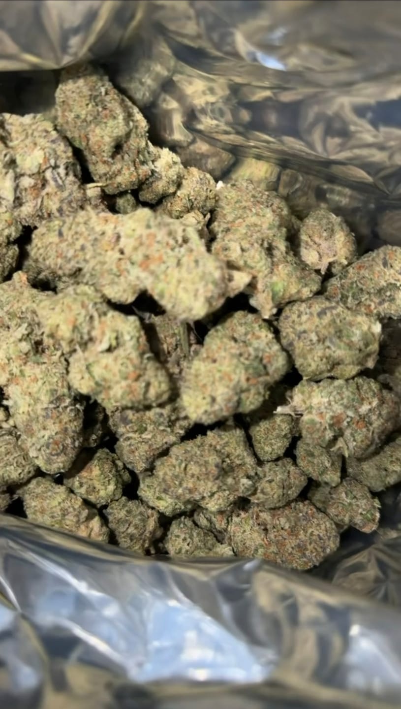 Customer photo review of Glitterati Exotic THCA