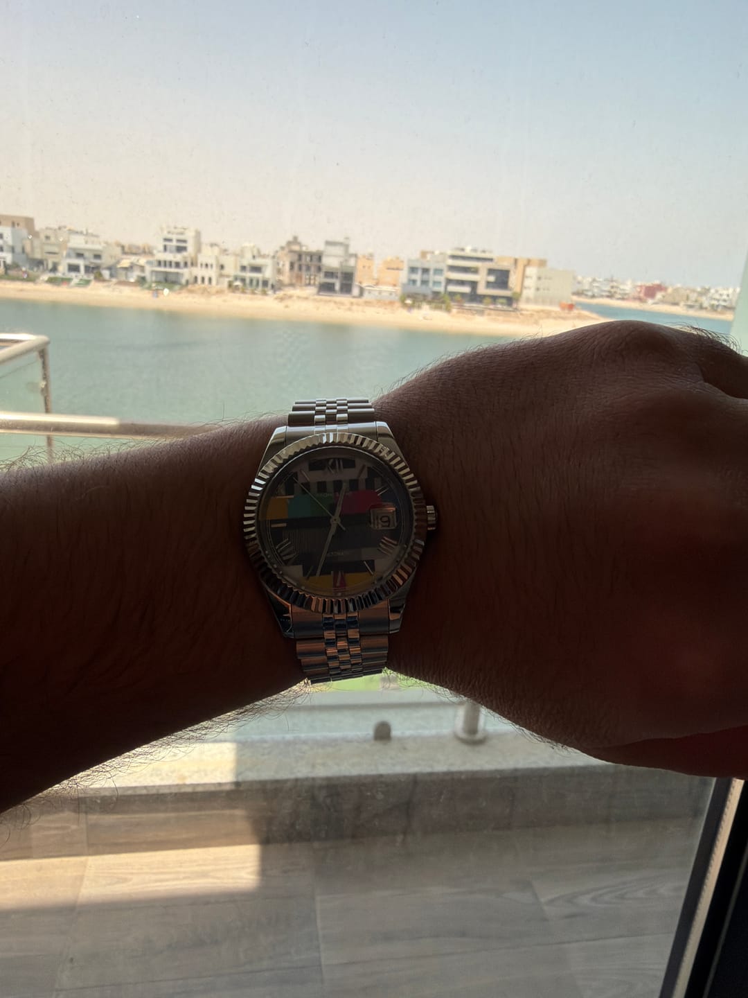 Customer photo review of EONDATE MAXI CLASSIC WATCH
