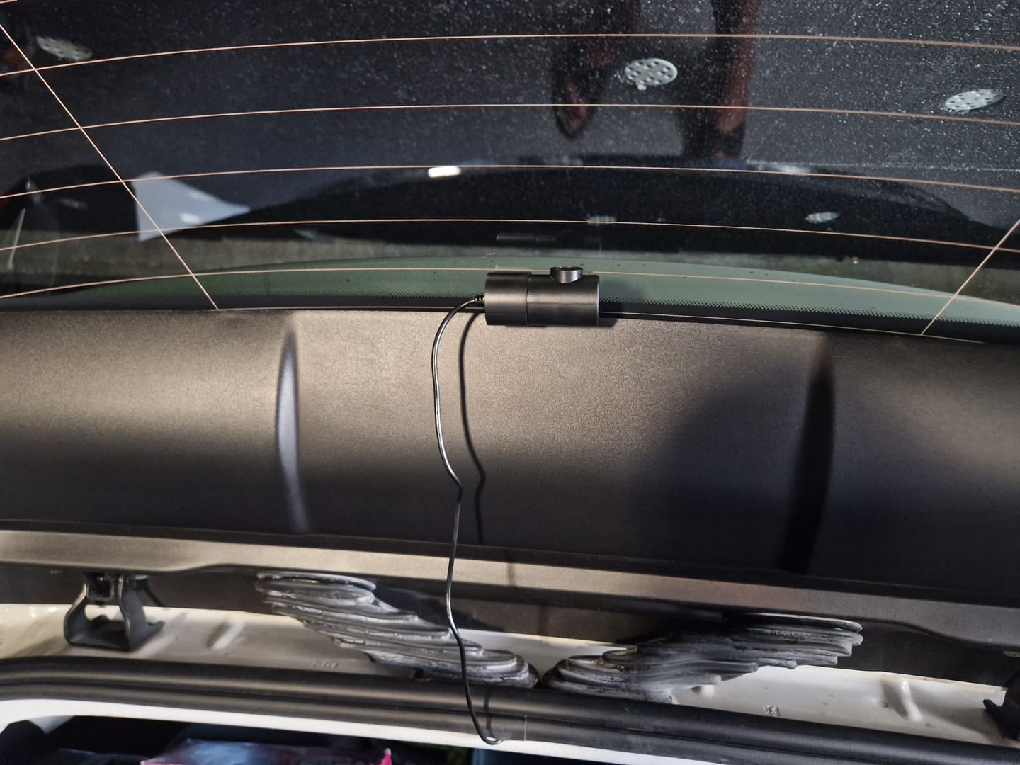 Customer photo review of Dashcam 4K Pro – Enregistrement Ultra HD avec caméras avant/arrière, vision nocturne et surveillance 24h/24