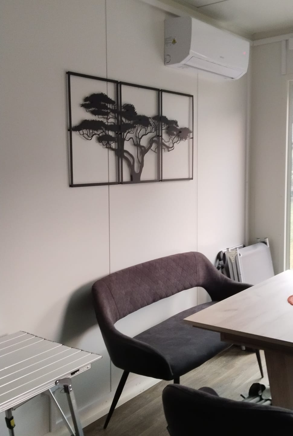 Customer photo review of Décoration murale en métal noir - Arbre de vie Africain
