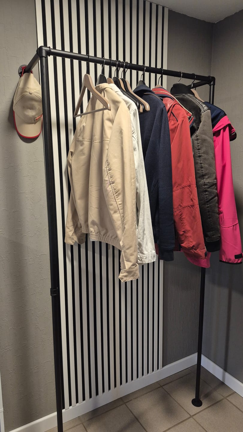 Customer photo review of Kleiderstange Lasse