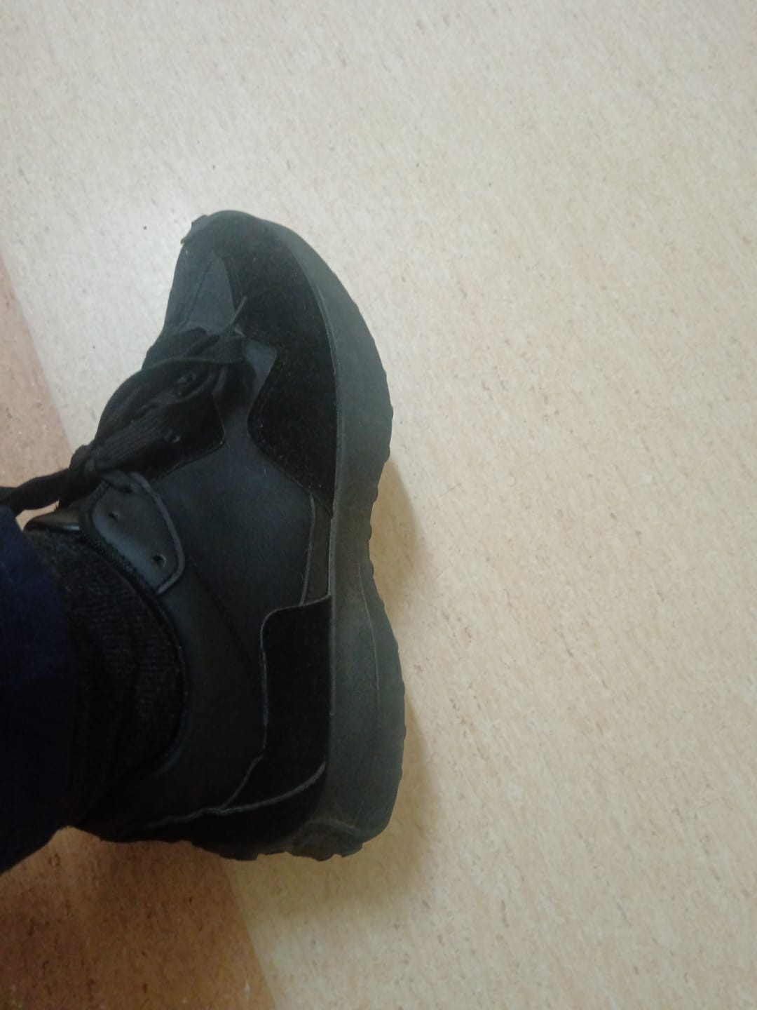 Customer photo review of Urbanart Bellay 1 Faux Nubuck / Faux Suede Sneaker - Black