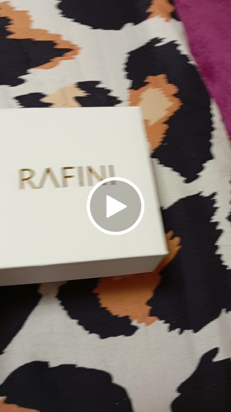 Customer video review of Bratara - Golden Twist