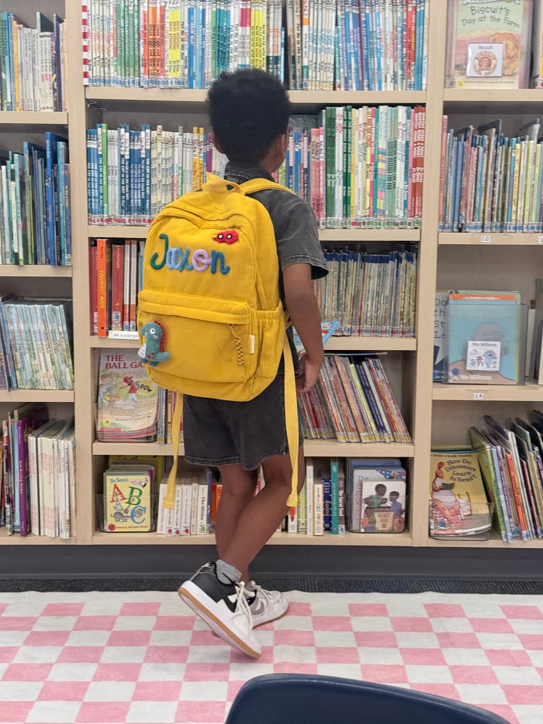 Customer photo review of K&C - Personalized Knitted Backpack