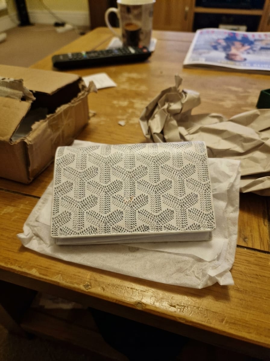Customer photo review of Honoré Chevron Card Wallet