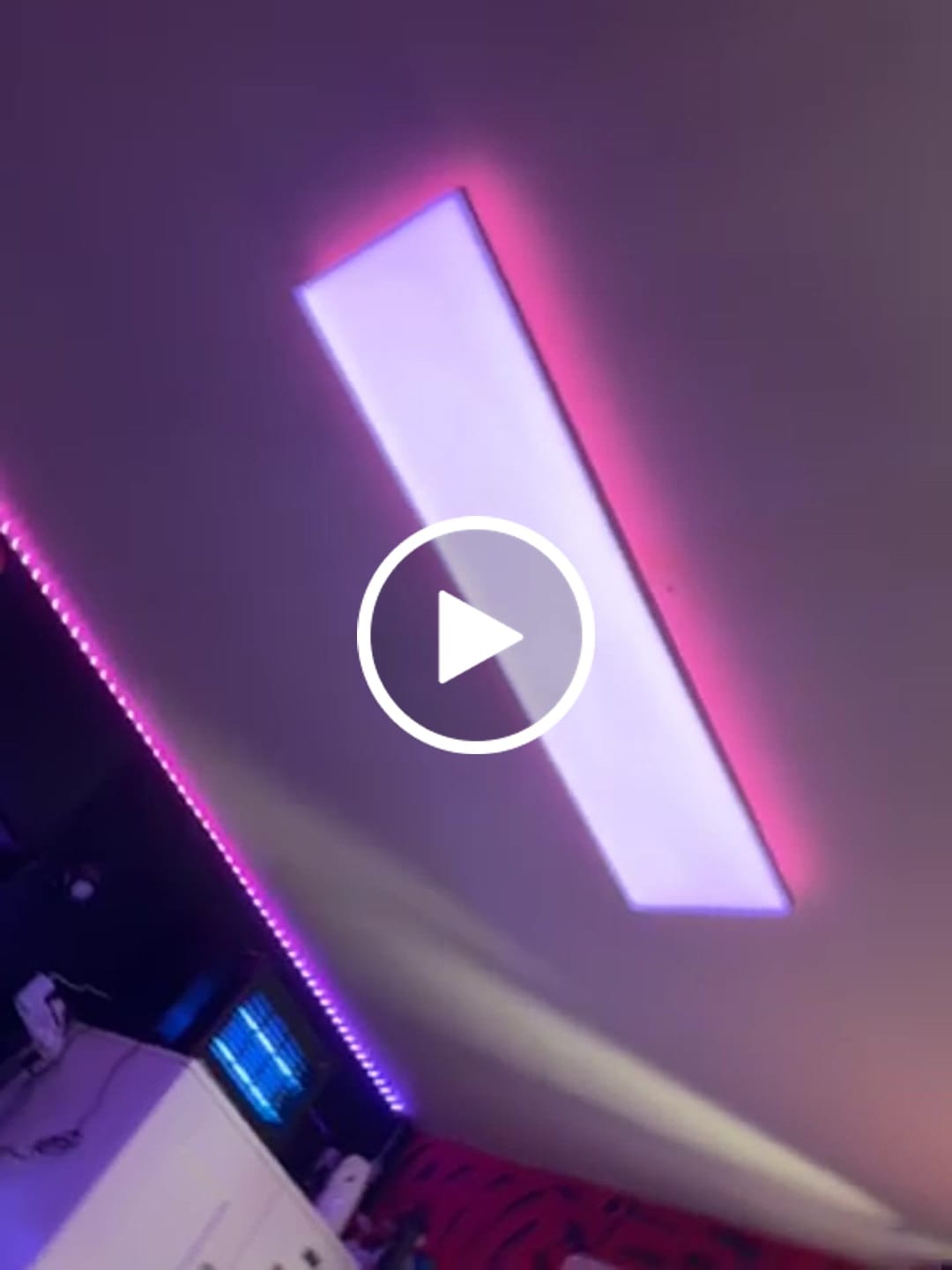 Customer video review of Philips Hue Datura גוף תאורה חכם צמוד תקרה עם תאורה כפולה קדמית ואחורית בצבע מלא