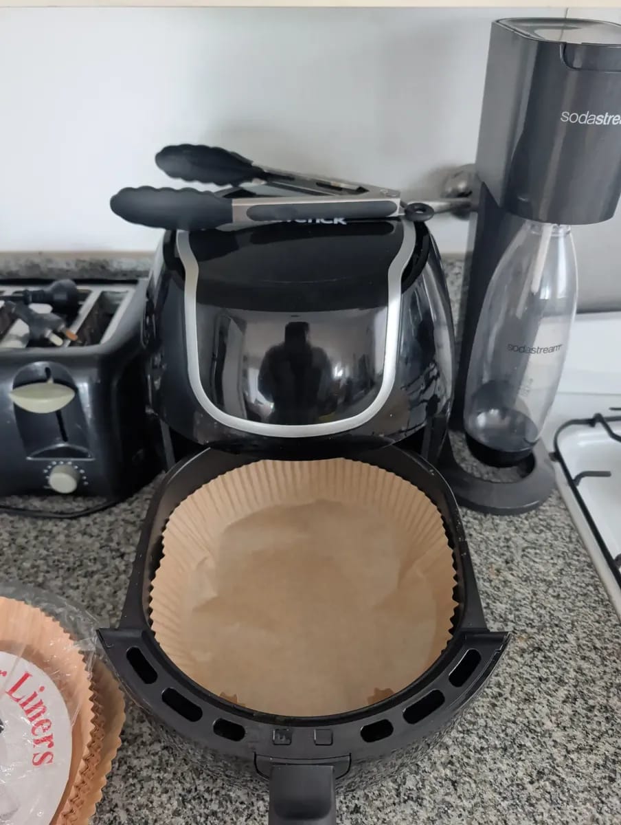 Customer photo review of 🍟 Papel para Airfryer – Paquete de 50 Unidades 🍗