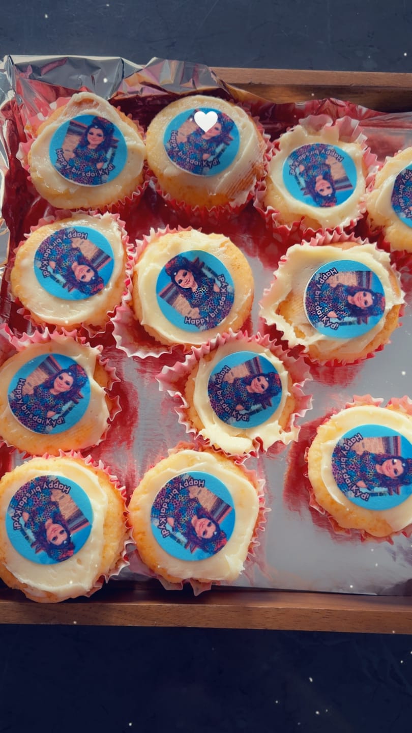 Customer photo review of 30 x 3.8 cm Small Cupcake Custom Edible Icing Images